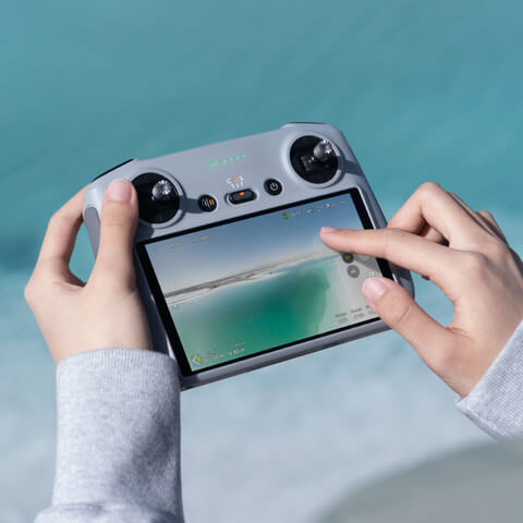 DJI RC (Refurbished Unit)